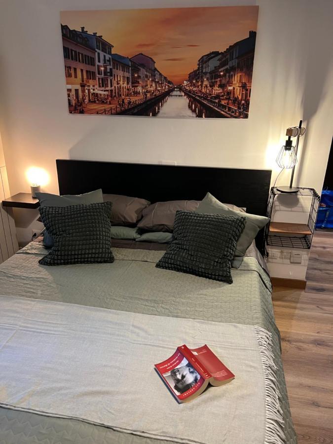 Stylish Apartment 3 Km Away From Duomo - Netflix, Wi-Fi, All Comforts Included Milaan Buitenkant foto